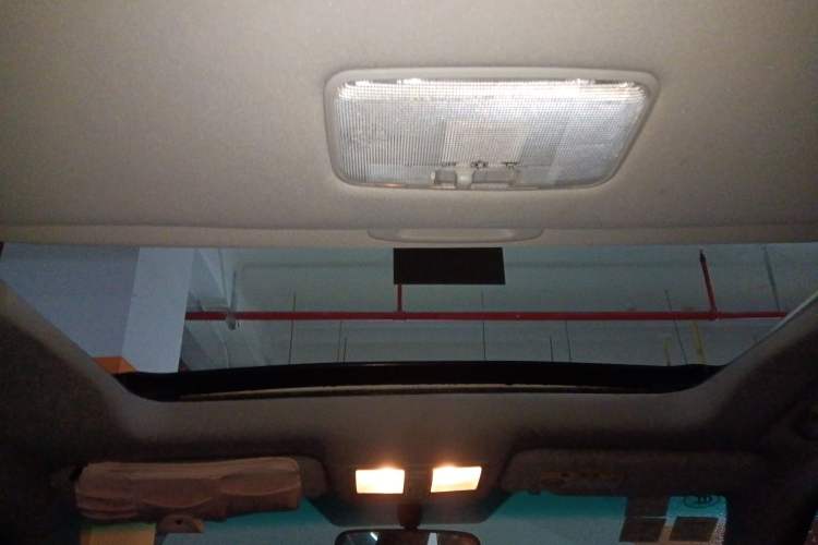 Used Toyota Reiz 2013 2.5V Shangrui Edition Headliner