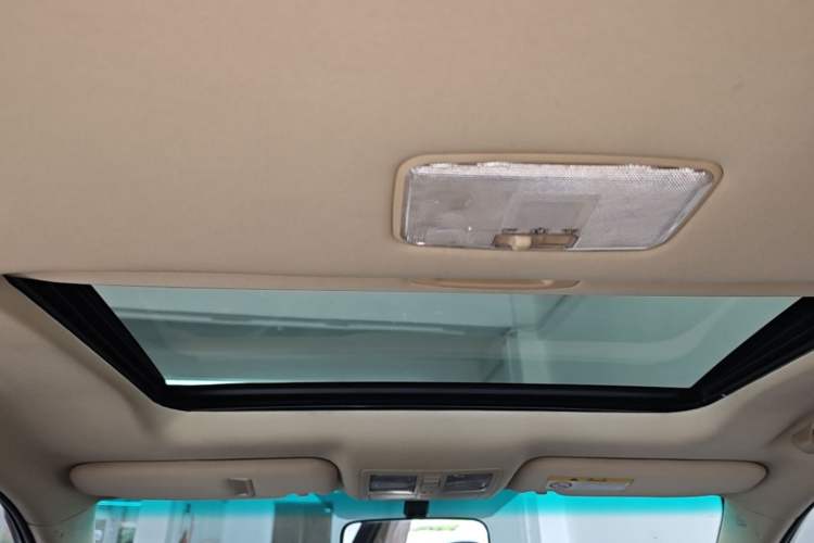 Used Toyota Reiz 2013 2.5V Elite Edition Headliner