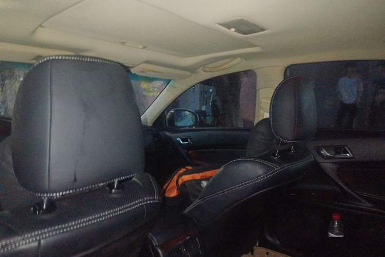 Used Toyota Reiz 2013 2.5V Shangrui Edition Headliner