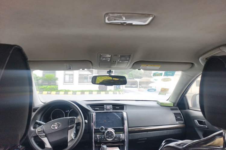 Used Toyota Reiz 2013 2.5S Elite Edition Headliner