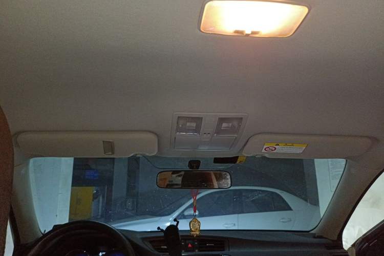 Used Toyota Reiz 2013 2.5S Elite Edition Headliner