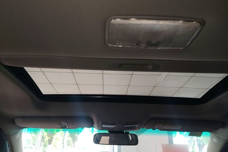 Used Toyota Reiz 2013 2.5V Shangrui Edition Headliner