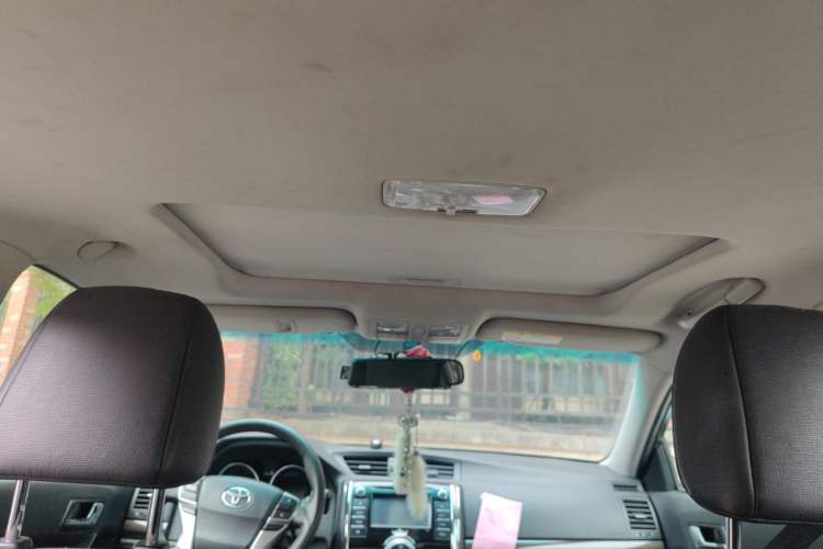 Used Toyota Reiz 2013 2.5V Shangrui Edition Headliner