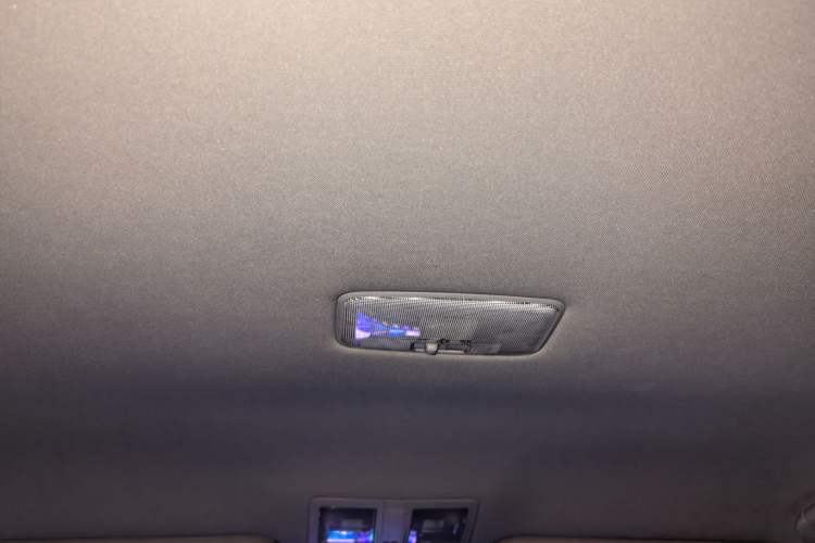 Used Toyota Reiz 2013 2.5S Elite Edition Headliner