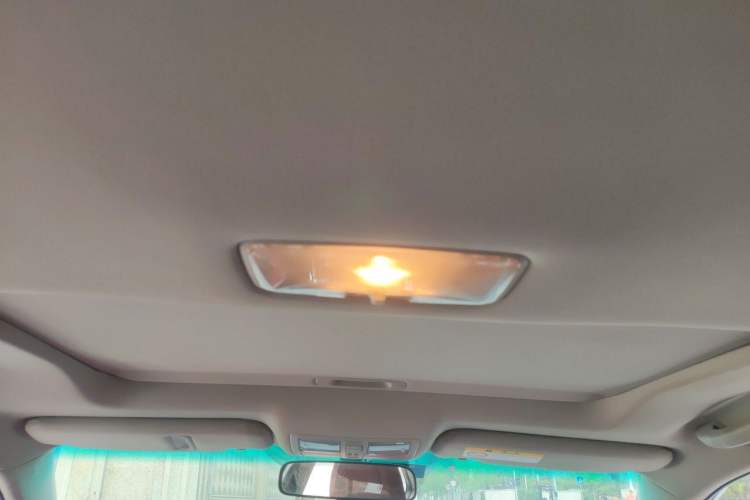 Used Toyota Reiz 2013 2.5V Shangrui Edition Headliner