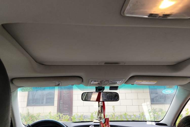 Used Toyota Reiz 2013 2.5V Elite Edition Headliner
