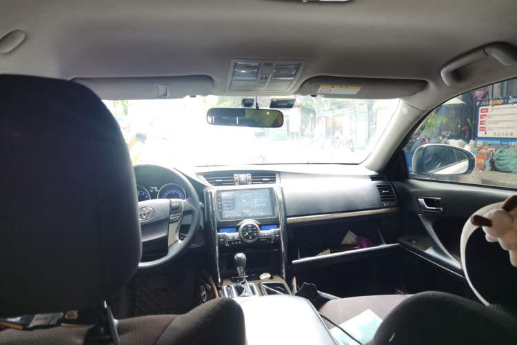 Used Toyota Reiz 2013 2.5S Elite Edition Headliner