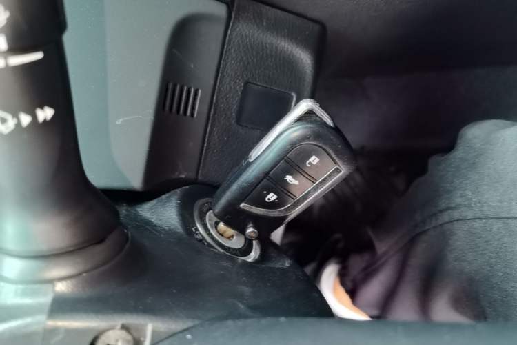 Used Toyota Reiz 2013 2.5V Shangrui Edition Interior 1