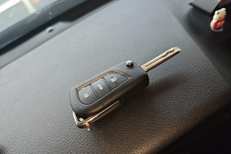 Used Toyota Reiz 2013 2.5S Elite Edition Interior 1