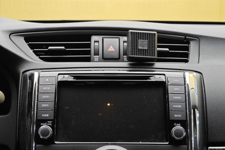 Used Toyota Reiz 2013 2.5S Elite Edition Interior 10