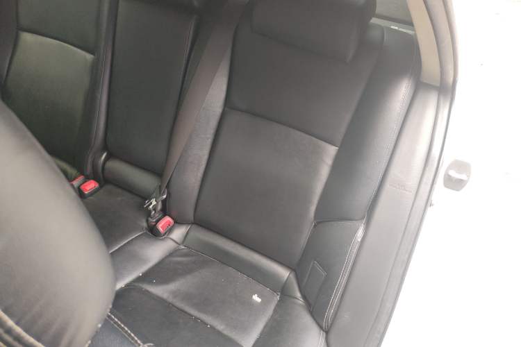 Used Toyota Reiz 2013 2.5S Elite Edition Interior 4