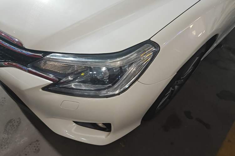 Used Toyota Reiz 2013 2.5V Shangrui Edition Left Front Headlight