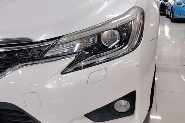 Used Toyota Reiz 2013 2.5S Elite Edition Left Front Headlight