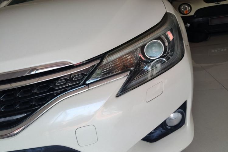 Used Toyota Reiz 2013 2.5V Shangrui Edition Left Front Headlight