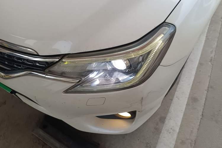 Used Toyota Reiz 2013 2.5S Elite Edition Left Front Headlight