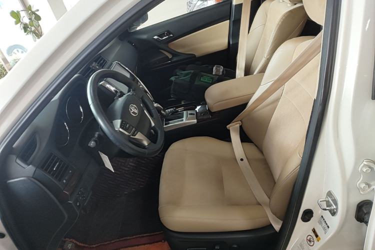 Used Toyota Reiz 2013 2.5V Shangrui Edition Left Front Seat