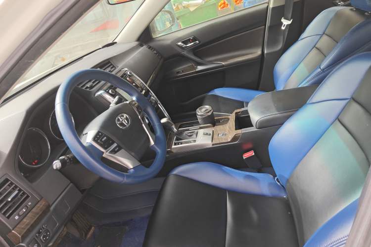 Used Toyota Reiz 2013 2.5V Shangrui Edition Left Front Seat