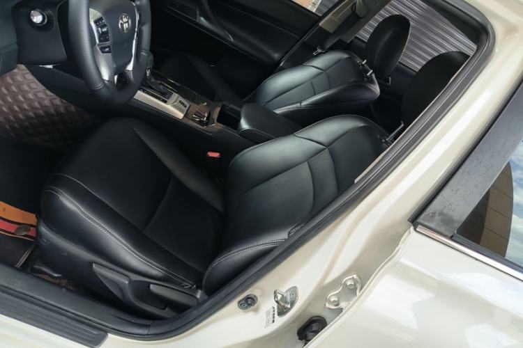 Used Toyota Reiz 2013 2.5S Elite Edition Left Front Seat