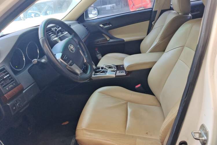 Used Toyota Reiz 2013 2.5V Shangrui Edition Left Front Seat