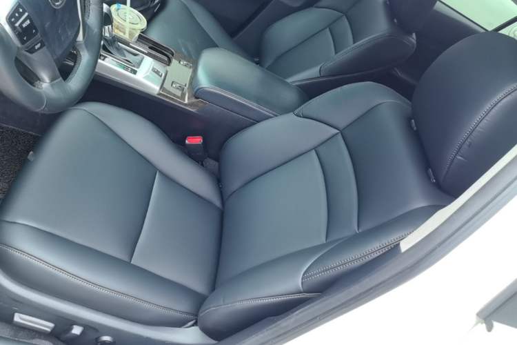 Used Toyota Reiz 2013 2.5V Shangrui Edition Left Front Seat