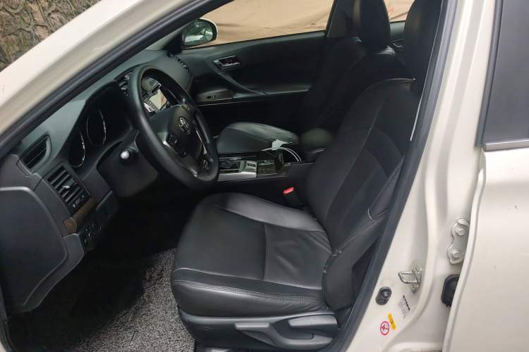 Used Toyota Reiz 2013 2.5S Elite Edition Left Front Seat