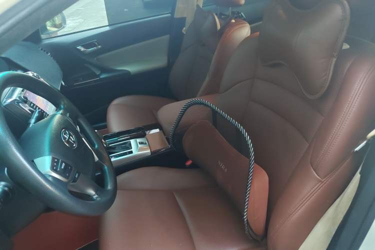 Used Toyota Reiz 2013 2.5S Elite Edition Left Front Seat