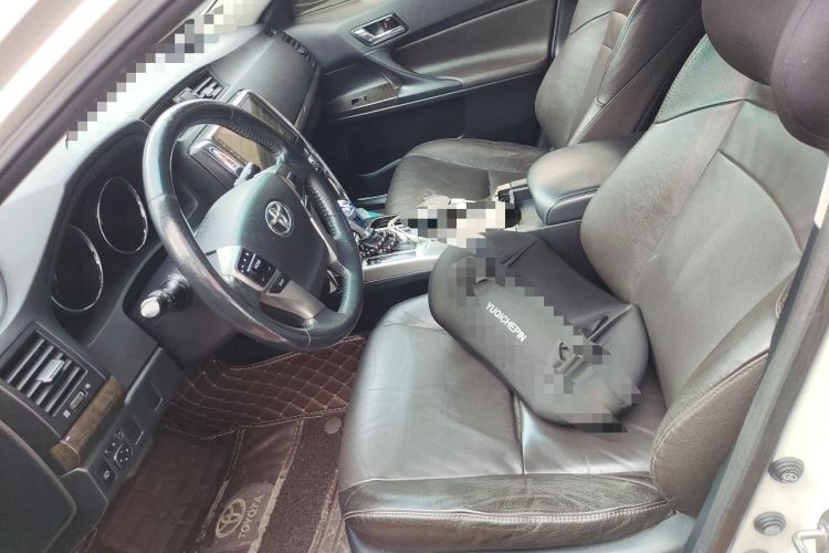 Used Toyota Reiz 2013 2.5V Elite Edition Left Front Seat