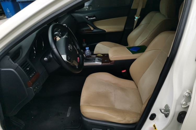 Used Toyota Reiz 2013 2.5V Shangrui Edition Left Front Seat