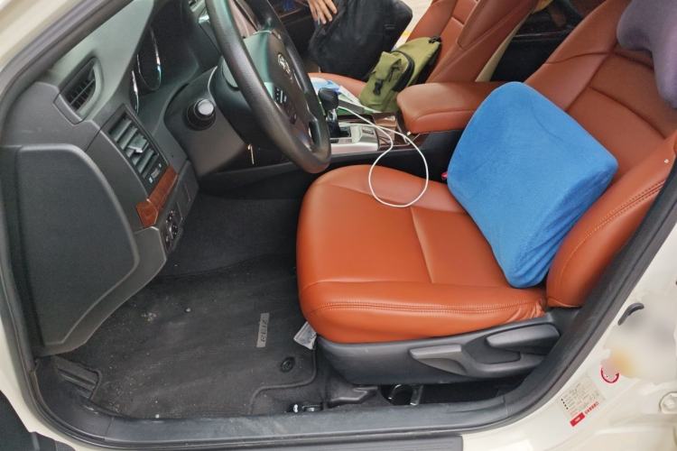 Used Toyota Reiz 2013 2.5S Elite Edition Left Front Seat