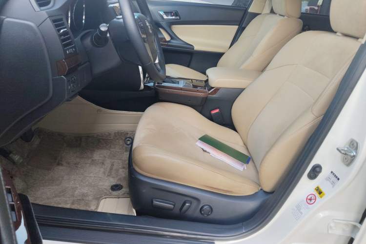 Used Toyota Reiz 2013 2.5V Shangrui Edition Left Front Seat