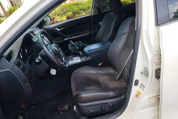 Used Toyota Reiz 2013 2.5V Shangrui Edition Left Front Seat
