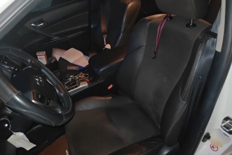 Used Toyota Reiz 2013 2.5V Shangrui Navigation Edition Left Front Seat