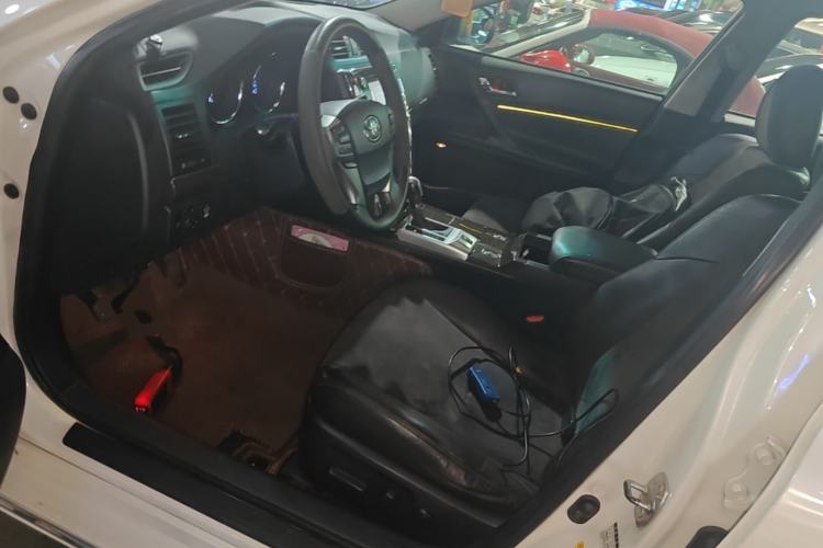 Used Toyota Reiz 2013 2.5V Shangrui Edition Left Front Seat