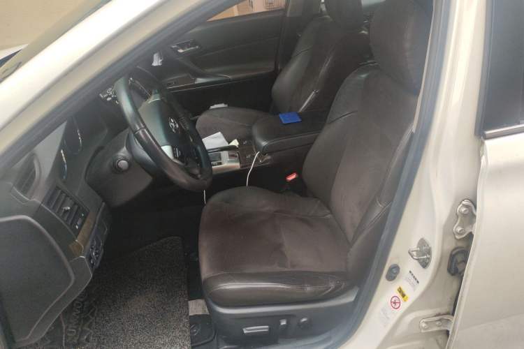 Used Toyota Reiz 2013 2.5V Shangrui Edition Left Front Seat