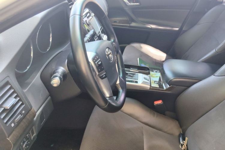 Used Toyota Reiz 2013 2.5V Shangrui Navigation Edition Left Front Seat