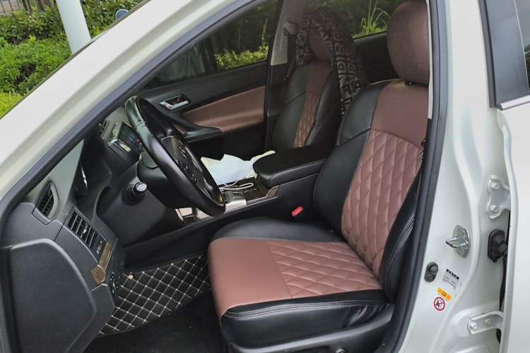 Used Toyota Reiz 2013 2.5S Elite Edition Left Front Seat