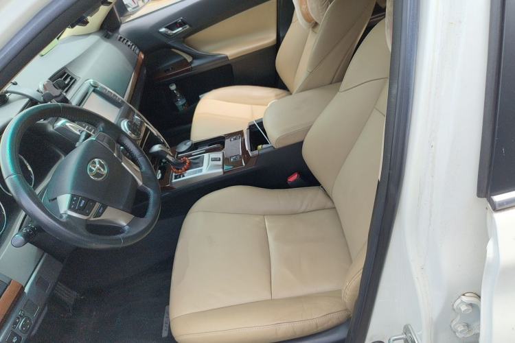 Used Toyota Reiz 2013 2.5V Elite Edition Left Front Seat