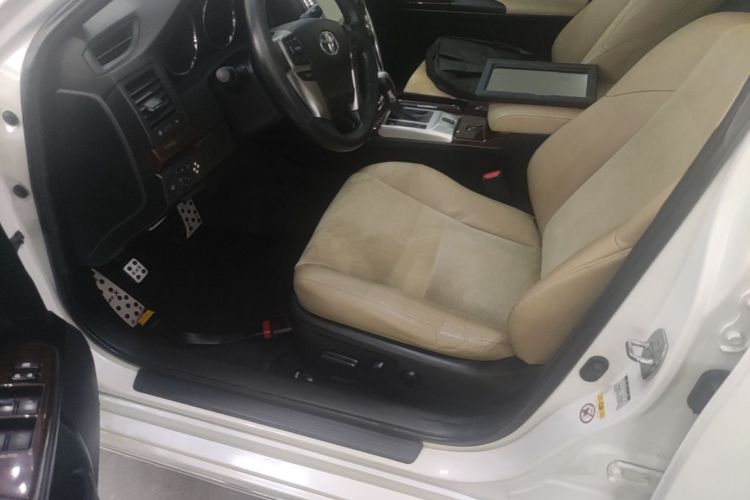 Used Toyota Reiz 2013 2.5V Shangrui Edition Left Front Seat