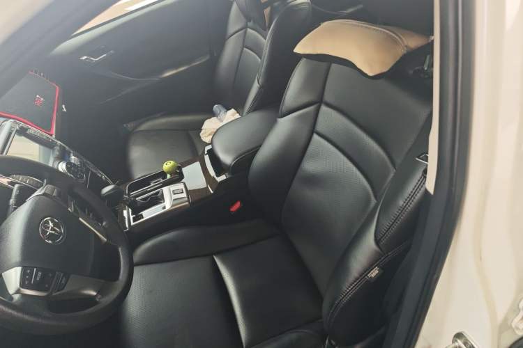 Used Toyota Reiz 2013 2.5S Elite Edition Left Front Seat
