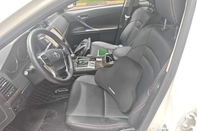 Used Toyota Reiz 2013 2.5S Elite Edition Left Front Seat