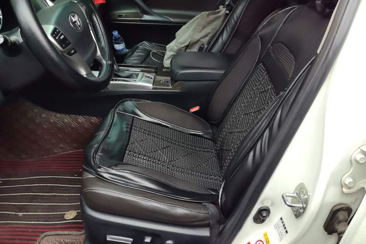 Used Toyota Reiz 2013 2.5V Elite Edition Left Front Seat