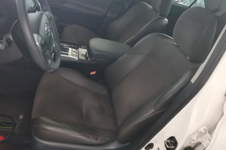 Used Toyota Reiz 2013 2.5V Shangrui Edition Left Front Seat