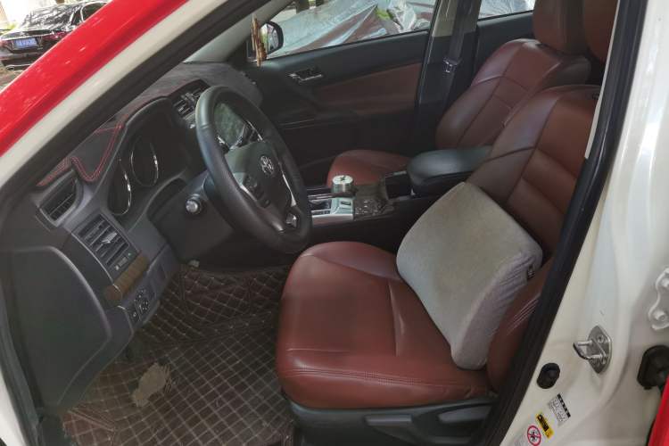 Used Toyota Reiz 2013 2.5S Elite Edition Left Front Seat