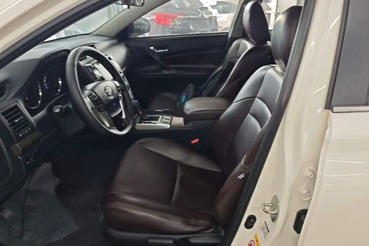 Used Toyota Reiz 2013 2.5S Elite Edition Left Front Seat