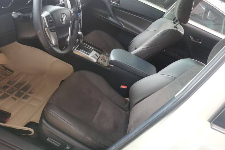 Used Toyota Reiz 2013 2.5V Shangrui Edition Left Front Seat