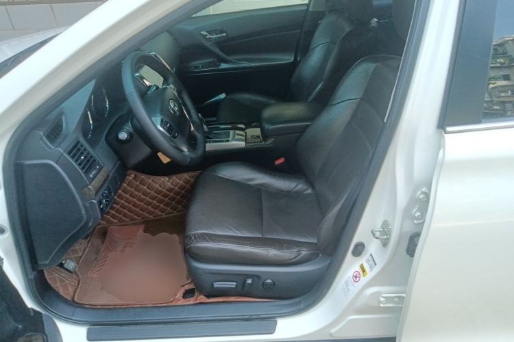 Used Toyota Reiz 2013 2.5V Elite Edition Left Front Seat