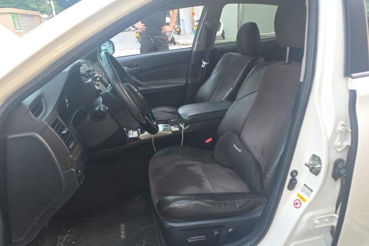 Used Toyota Reiz 2013 2.5V Shangrui Edition Left Front Seat