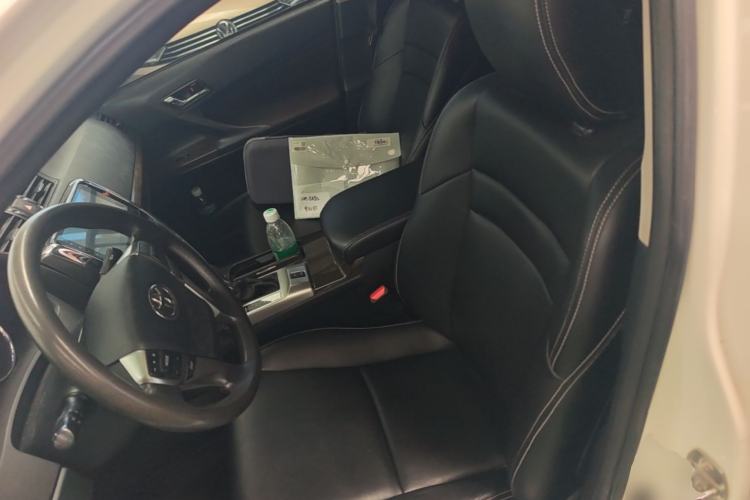 Used Toyota Reiz 2013 2.5S Elite Edition Left Front Seat