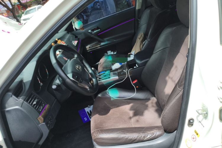 Used Toyota Reiz 2013 2.5V Shangrui Edition Left Front Seat