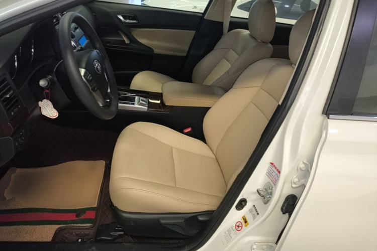 Used Toyota Reiz 2013 2.5S Elite Edition Left Front Seat